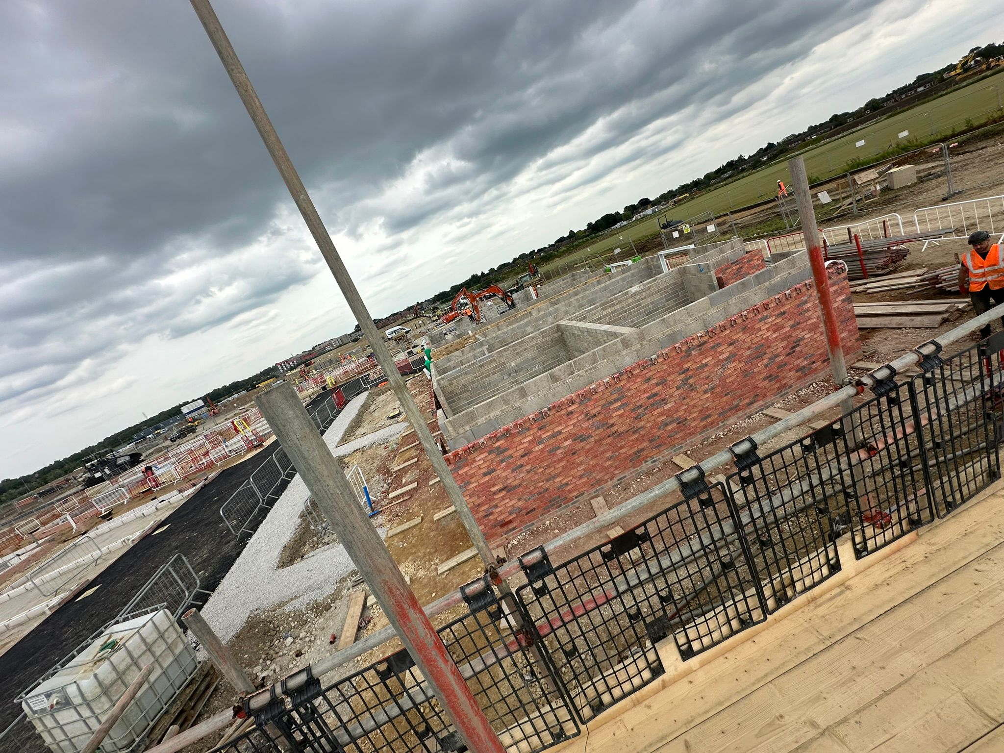 WhatsApp Image 2025-08-23 at 3.50.07 AM (3)