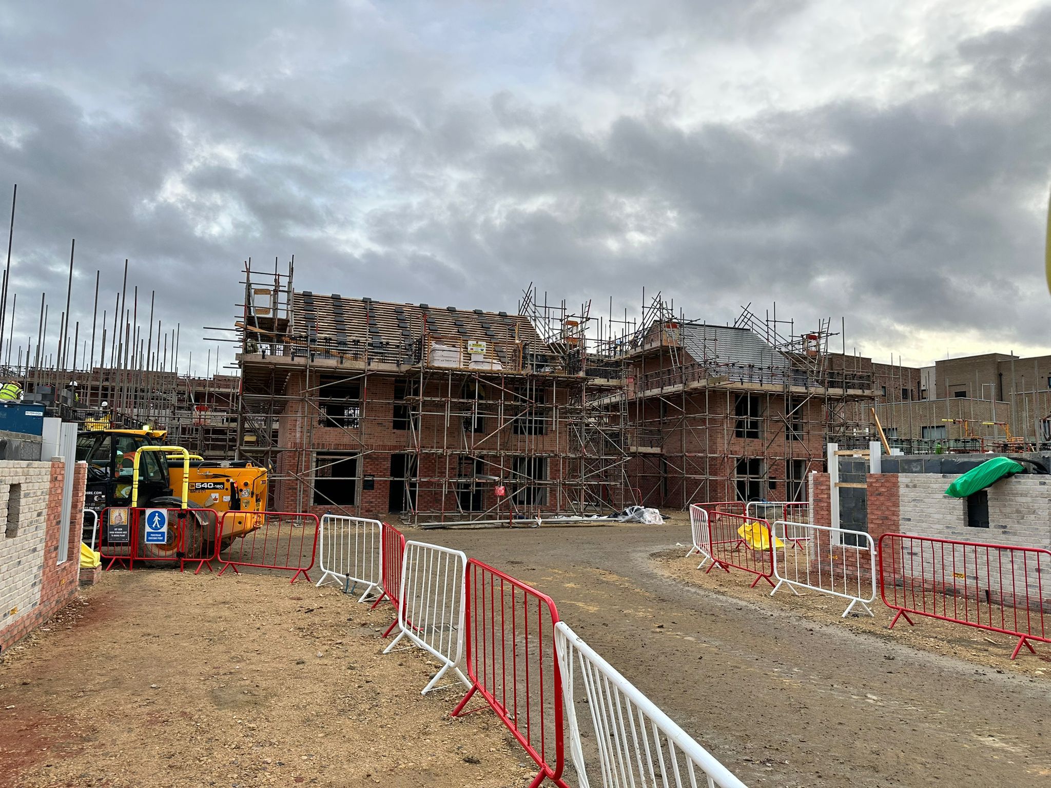 WhatsApp Image 2025-08-23 at 3.50.08 AM (1)