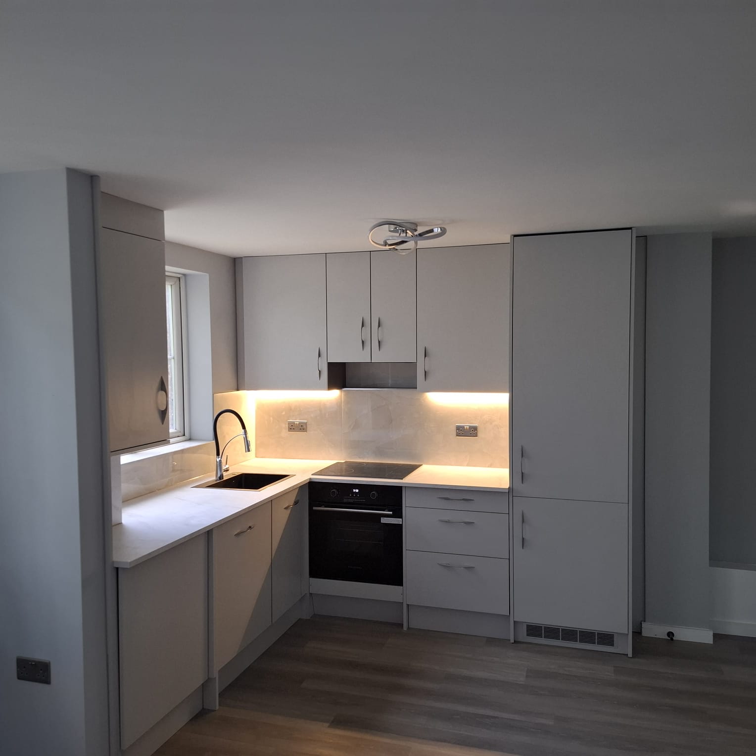 c73574cb-05a8-42c0-b525-ec2ae0101ff1